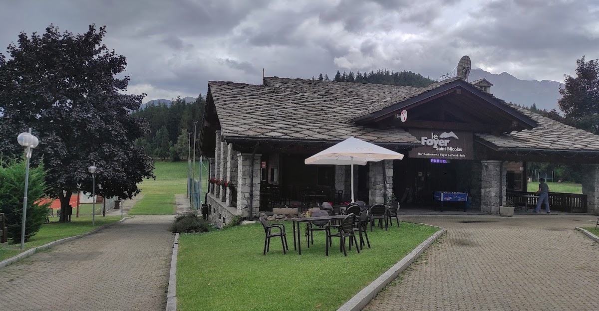 Le Foyer Du Fond Photos 2